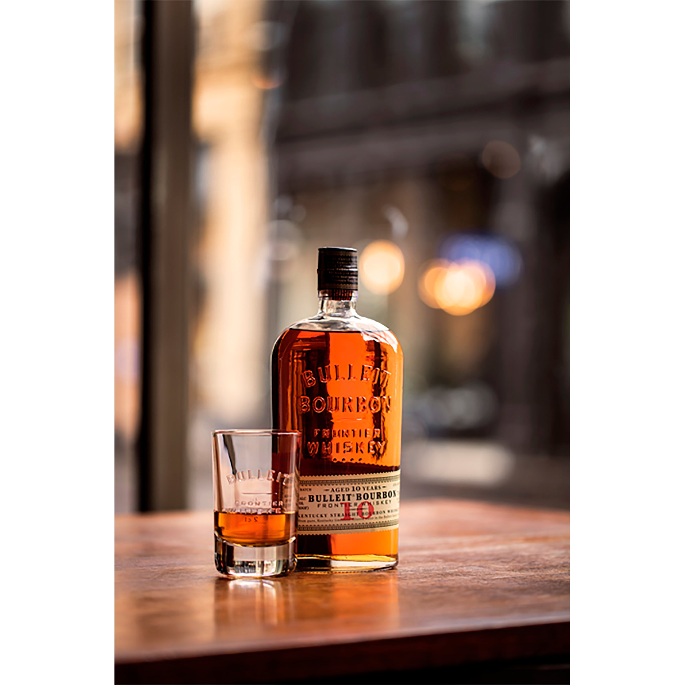 Bulleit_Bourbon_10_Years_Old_Frontier_Whiskey_70cl_5000281048413_300_750_750_02112020_1147_60.jpg