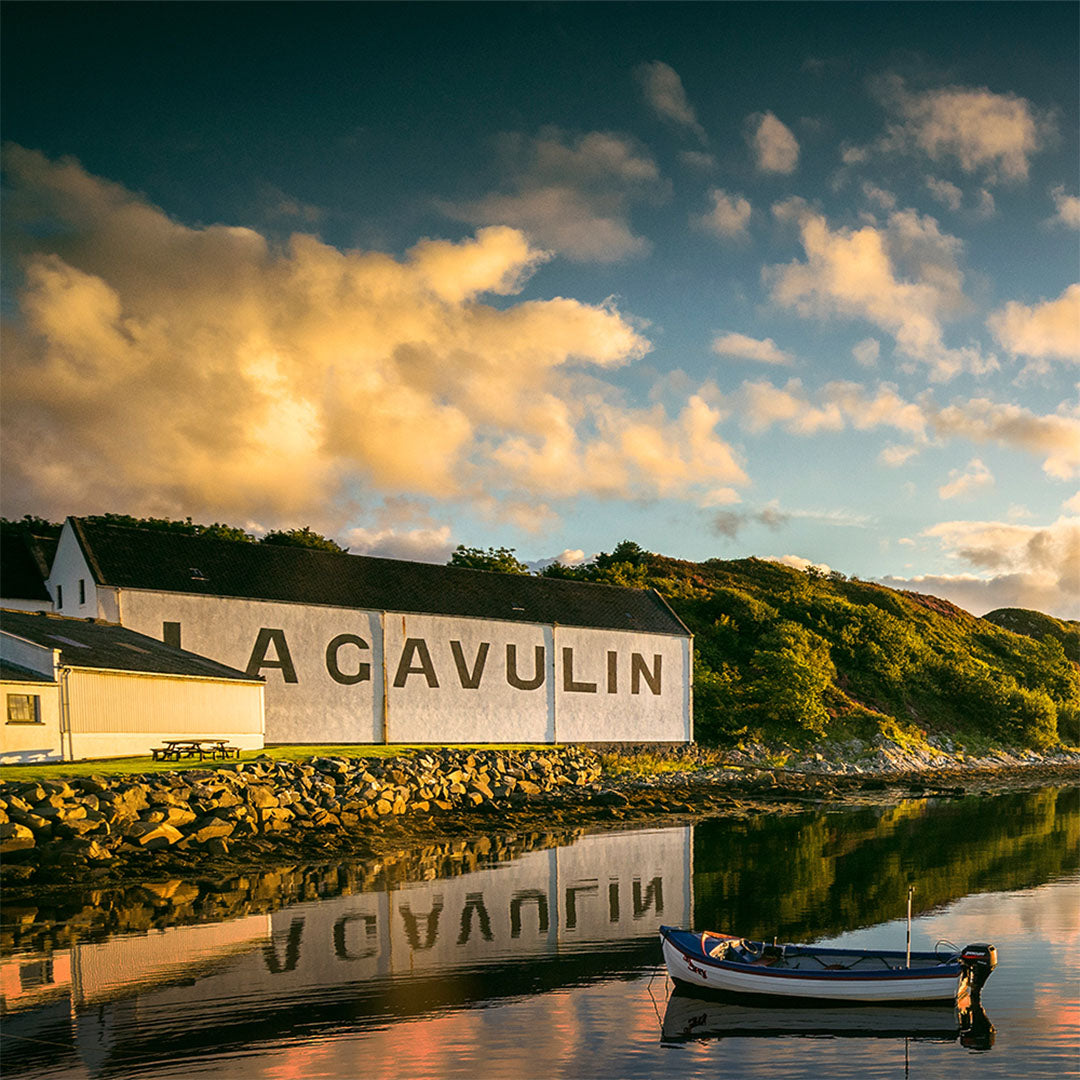 Lagavulin_8_B0774YX24H_PT05.jpg