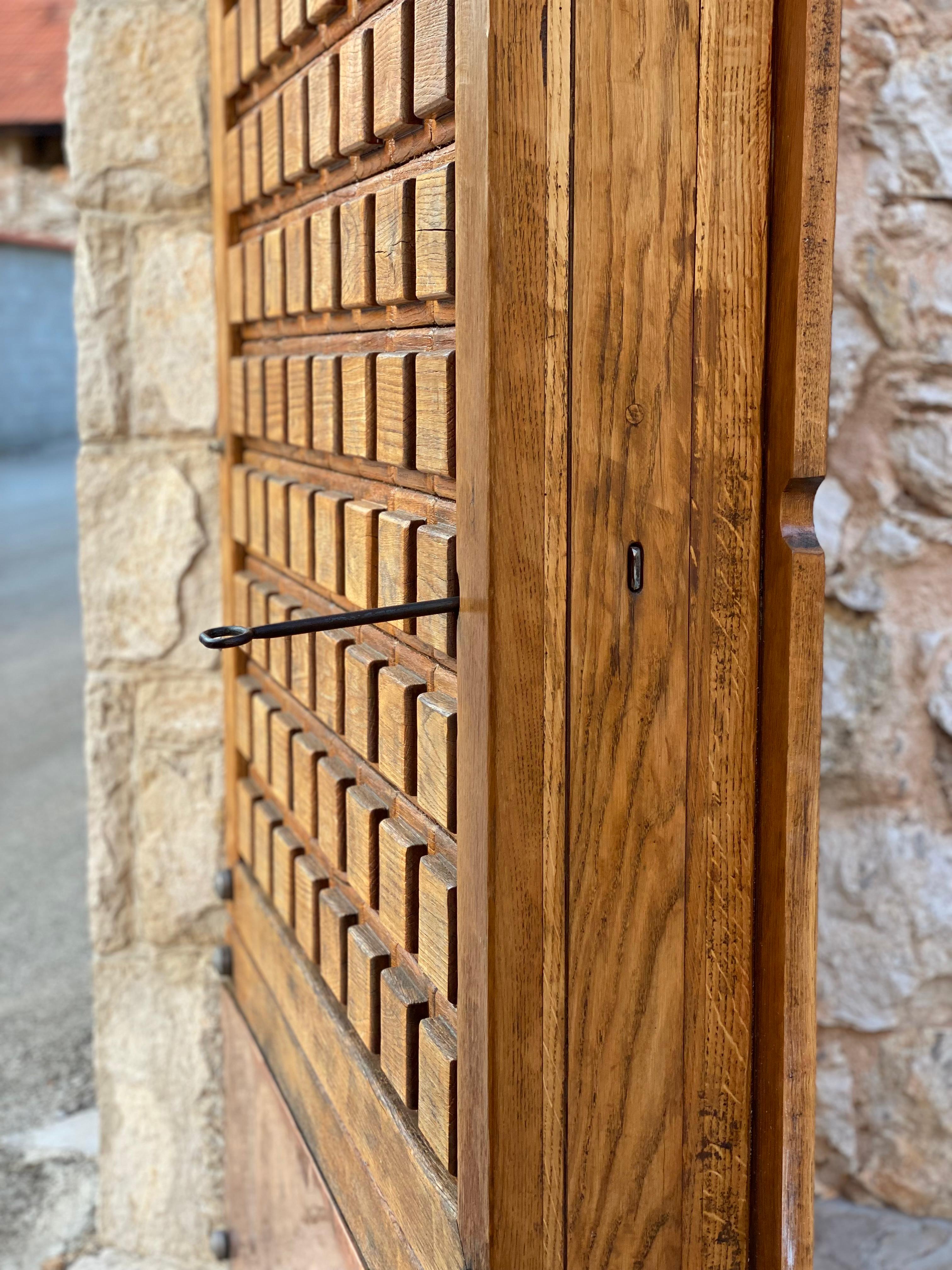 RUBISCELLARDOOR.jpg