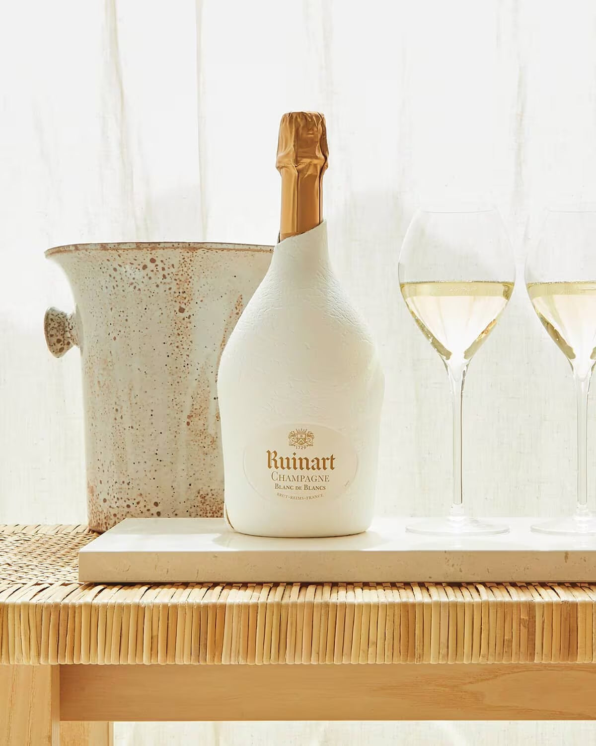 rituel-de-service-blanc-de-blancs-vasque-verres.jpg